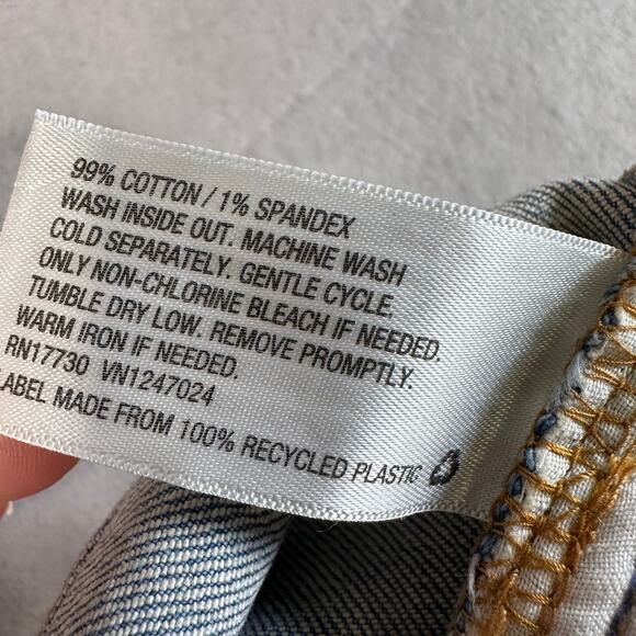 Wild Fable High Rise Distressed Mom Jeans/Capri WMNS 20W Blue Light Wash Cuffed - Picture 5 of 5